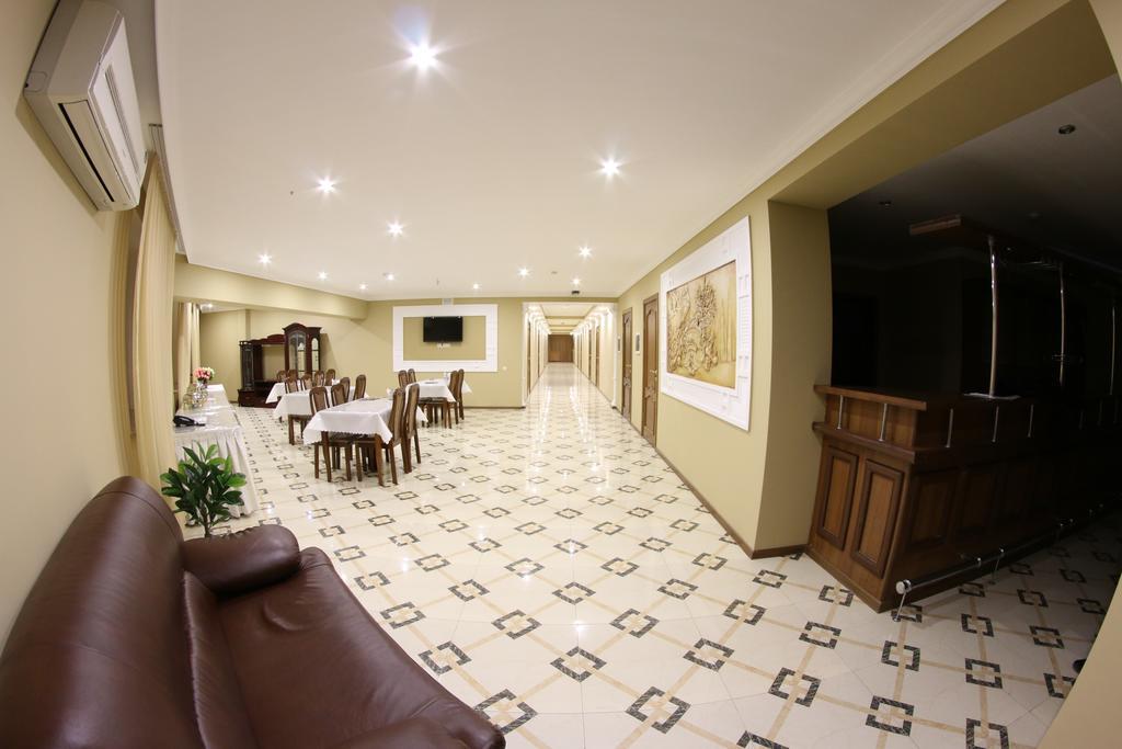 Sky Luxe Hotel Astana Zewnętrze zdjęcie